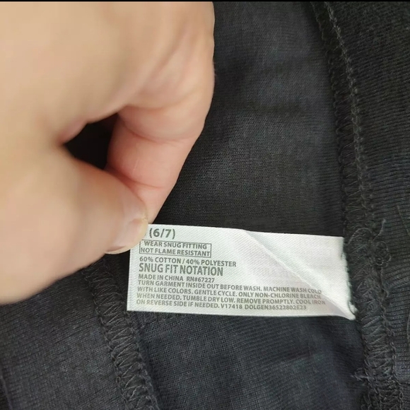 Boy's Glow in the Dark 2 pc Black PJ Pajama Set Skeleton Bone Spider Halloween - Picture 7 of 13